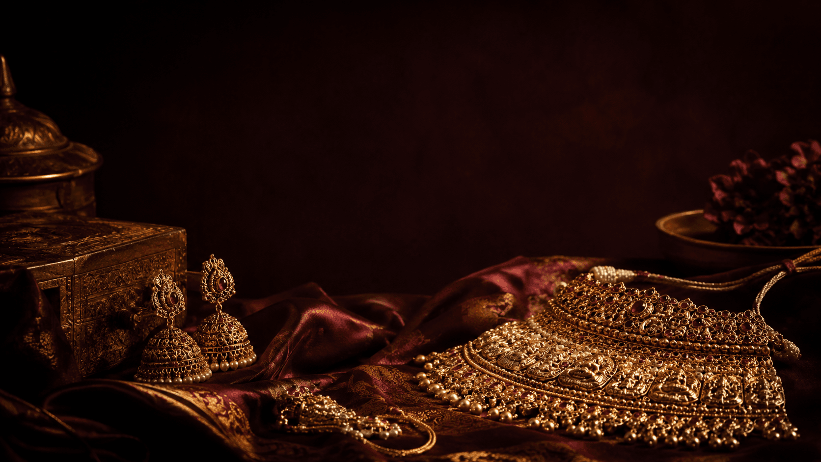 Nivara Collections